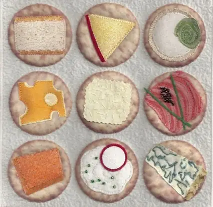 Christmas Crackers - Journal Quilt