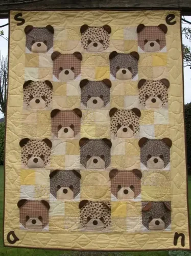 The Bears - Traditional Quilt